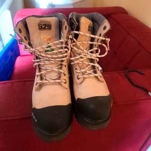 Women's Dakota work boots